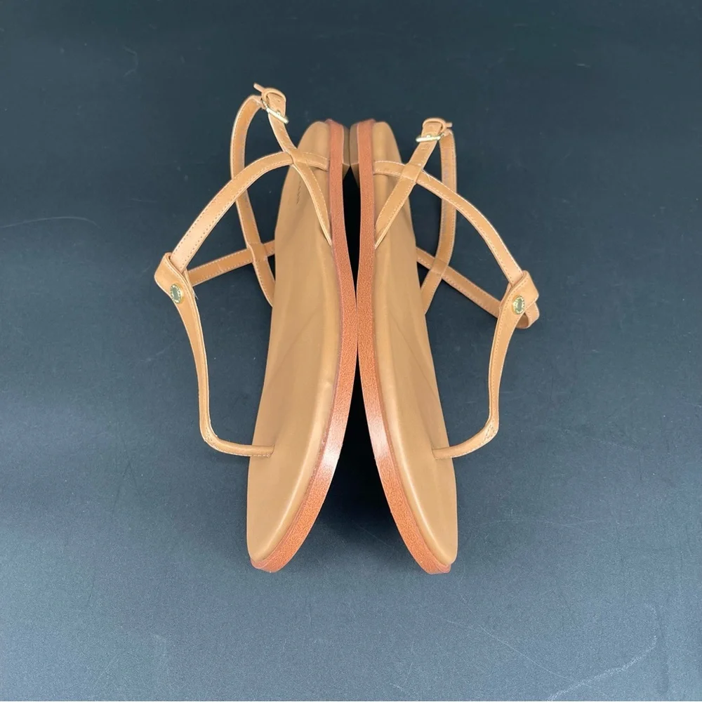 New ~ COLE HAAN Flora Leather Thong Sandals Size 9